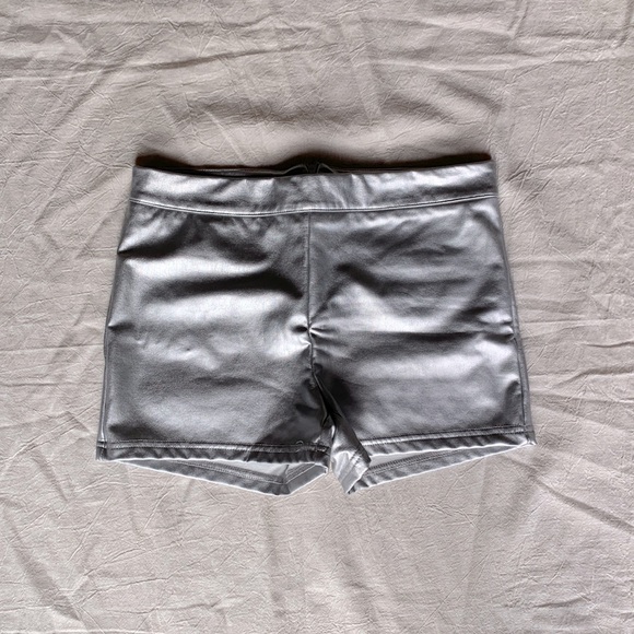 Silver shorts - Picture 1 of 3
